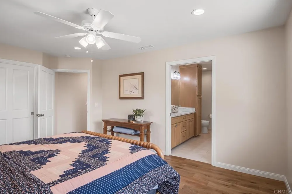 2211 Winterwarm Dr Fallbrook, CA 92028
