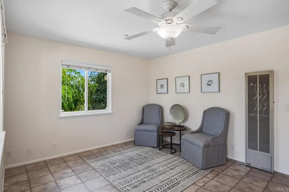 2211 Winterwarm Dr Fallbrook, CA 92028
