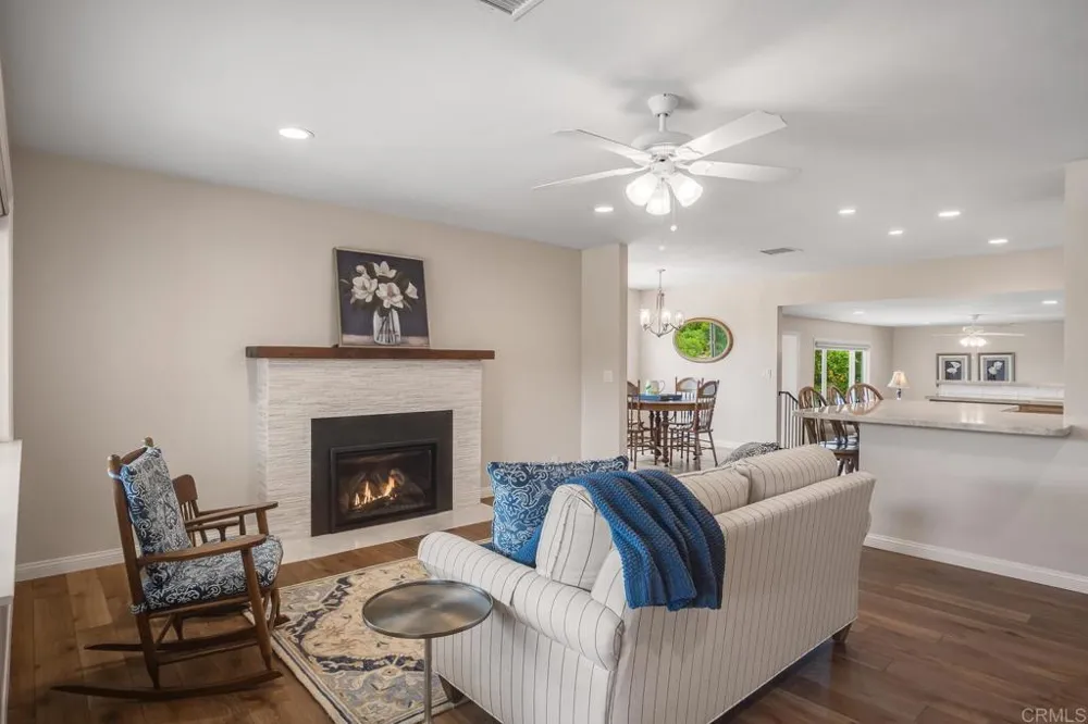2211 Winterwarm Dr Fallbrook, CA 92028