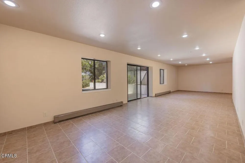 2999 Valley Meadow Drive Oak View, CA 93022