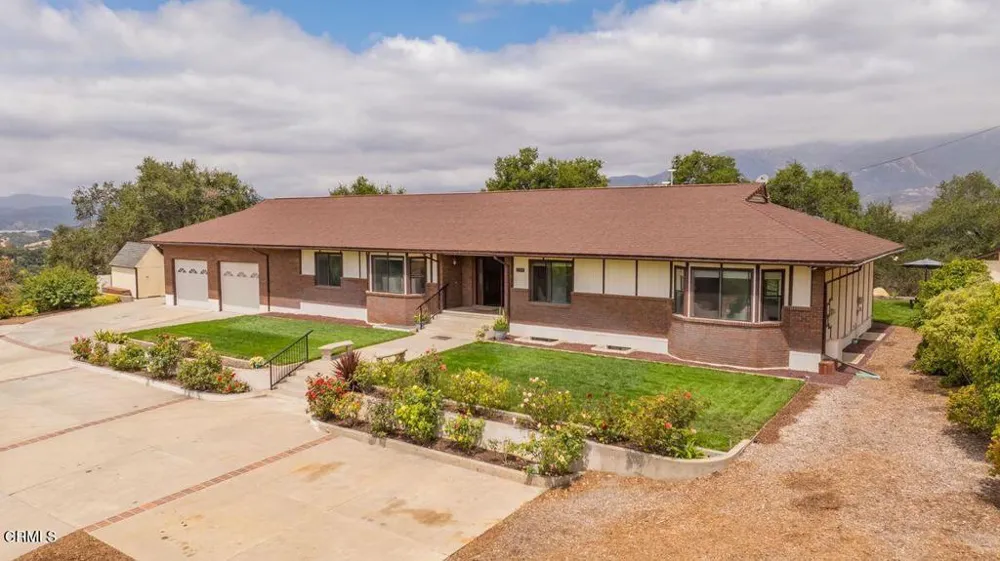 2999 Valley Meadow Drive Oak View, CA 93022