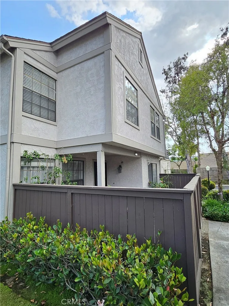 9060 Candlestick Lane Cypress, CA 90630