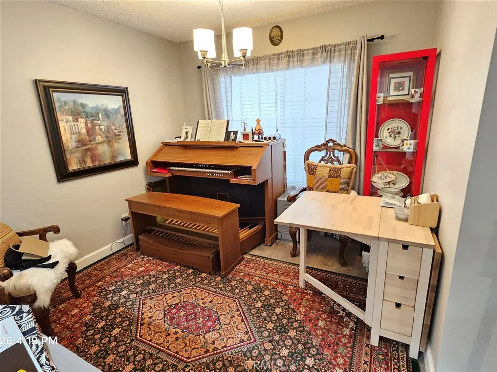 9060 Candlestick Lane Cypress, CA 90630