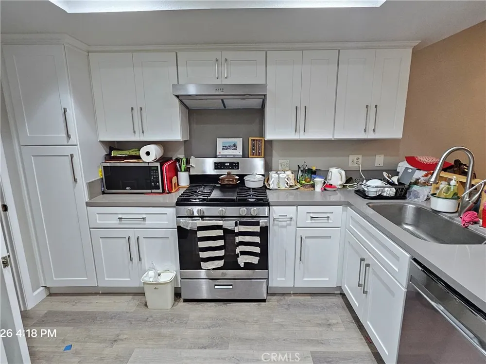 9060 Candlestick Lane Cypress, CA 90630