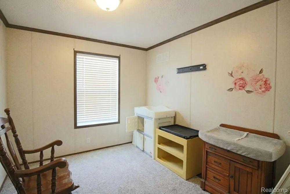 25843 Loudon Brownstown Charter Township, MI 48134