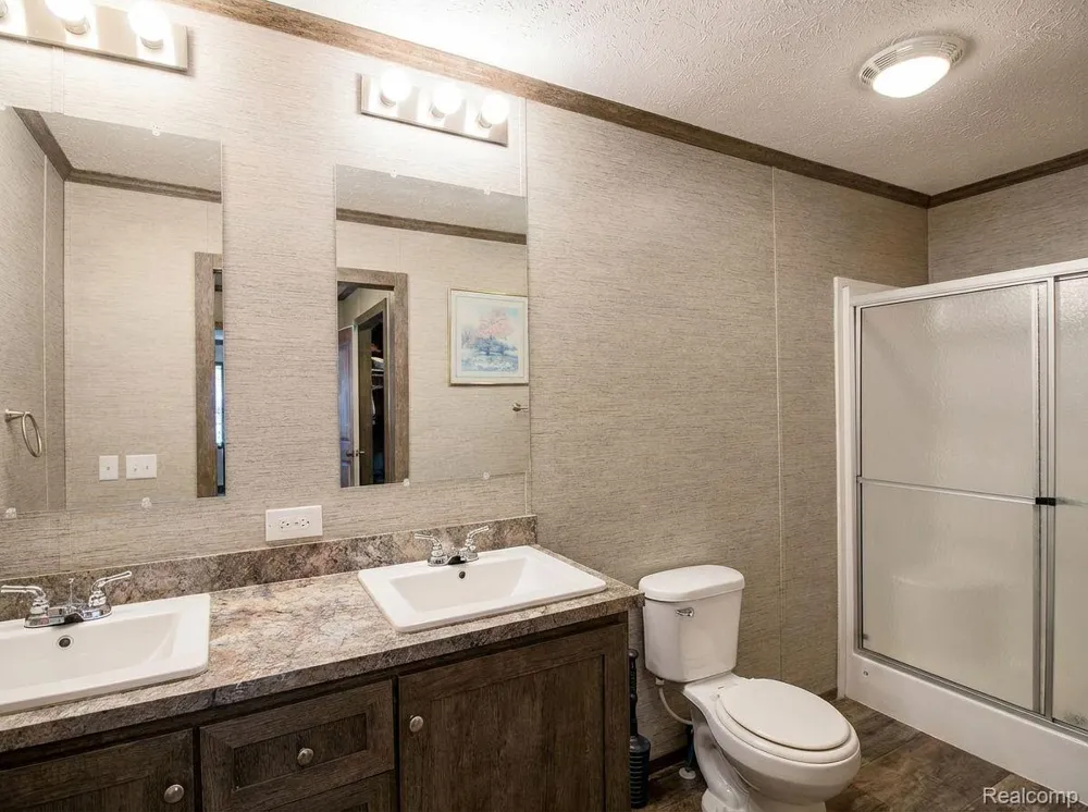 25843 Loudon Brownstown Charter Township, MI 48134