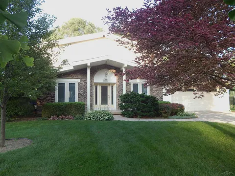 485 Winthrop Lane