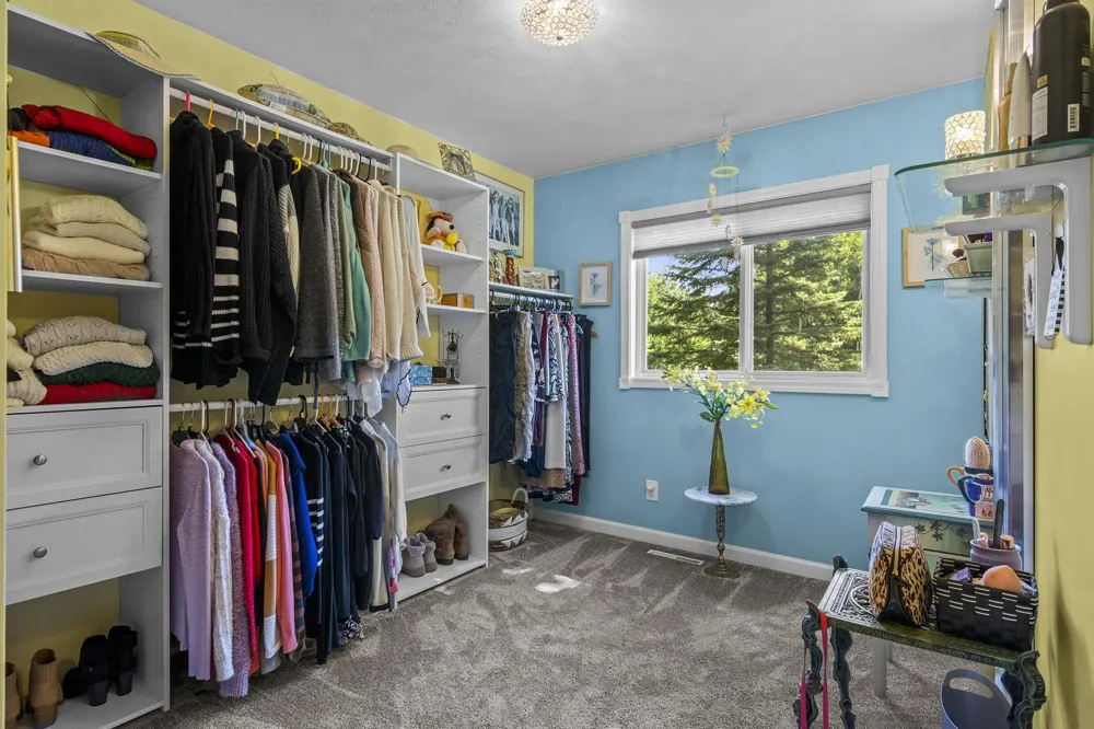 3961 Dogwood Drive East Bay Township, MI 49696
