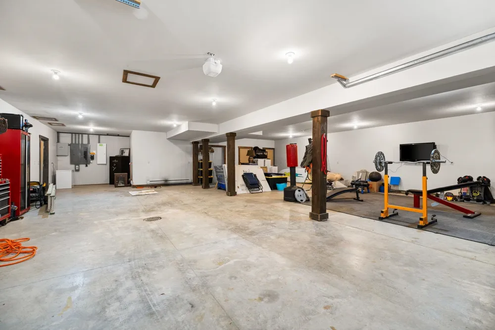 37659 Kings Highway St James Township, MI 49782