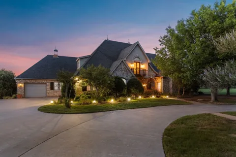 2524 State Highway 79 S