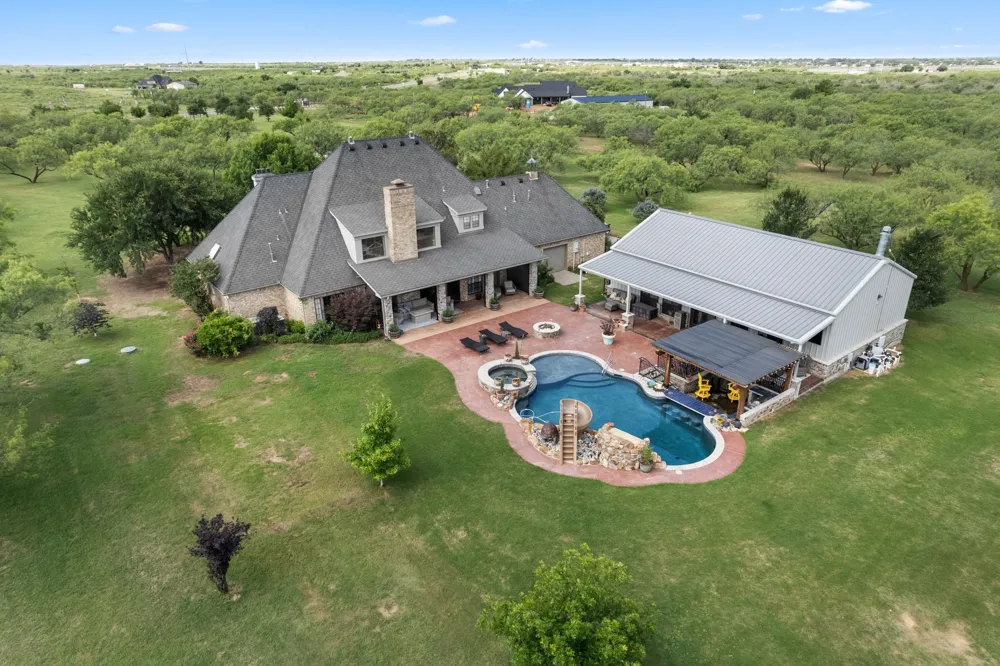2524 State Highway 79 S Wichita Falls, TX 76310