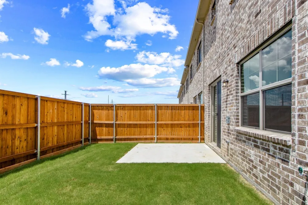 4623 Hawks Trail Oak Point, TX 75068