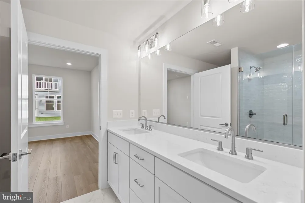 246 LACKAWANNA LANE Ocean View, DE 19970