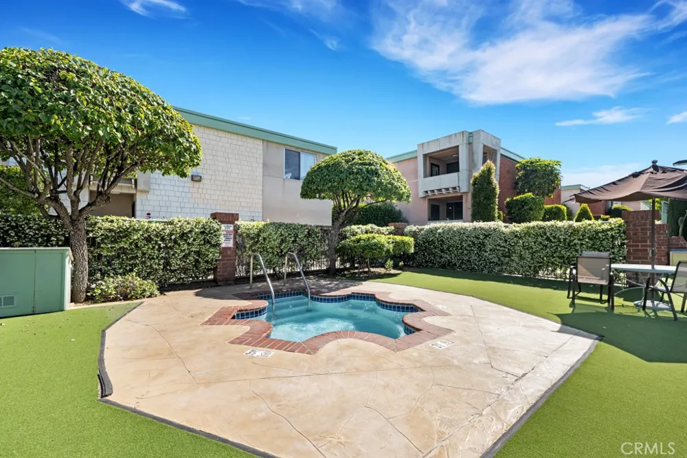 5301 Balboa Boulevard Encino, CA 91316