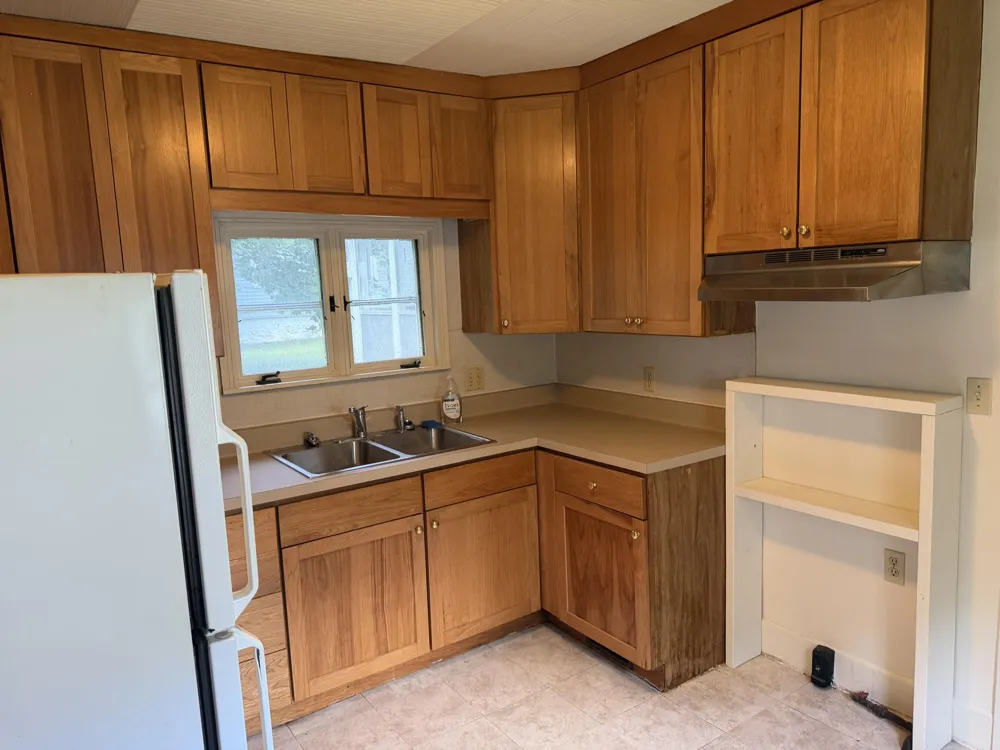 814 Clinton Street Albion, MI 49224