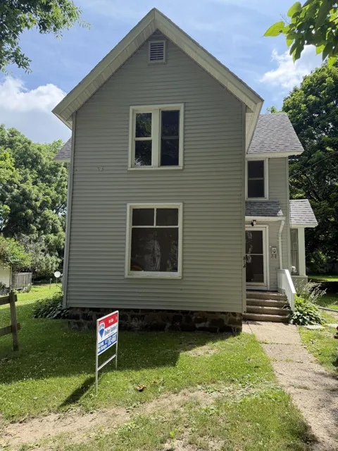 814 Clinton Street