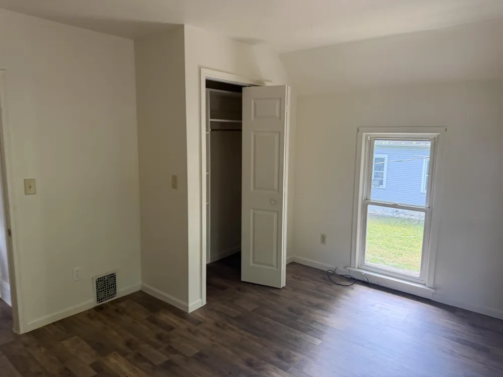 814 Clinton Street Albion, MI 49224