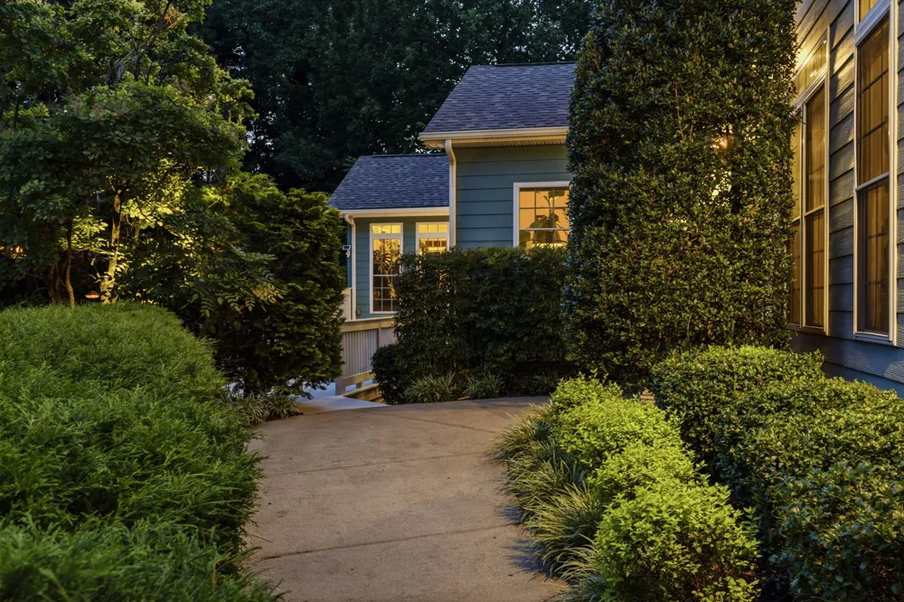 1766 Hunts Ln Bowling Green, KY 42103