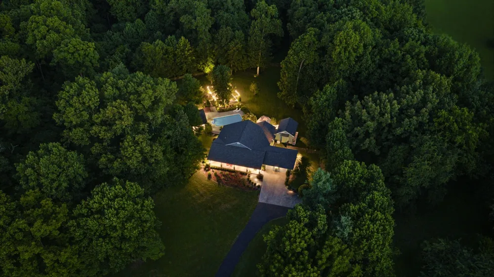 1766 Hunts Ln Bowling Green, KY 42103