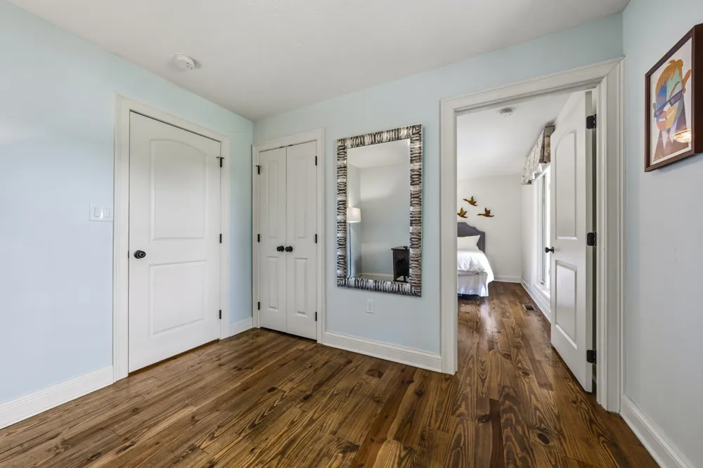1766 Hunts Ln Bowling Green, KY 42103