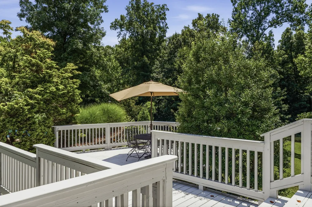 1766 Hunts Ln Bowling Green, KY 42103