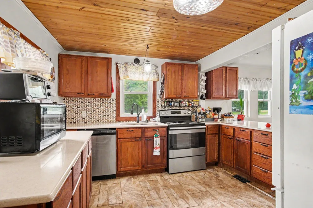 11539 Apple Avenue Moorland Township, MI 49451