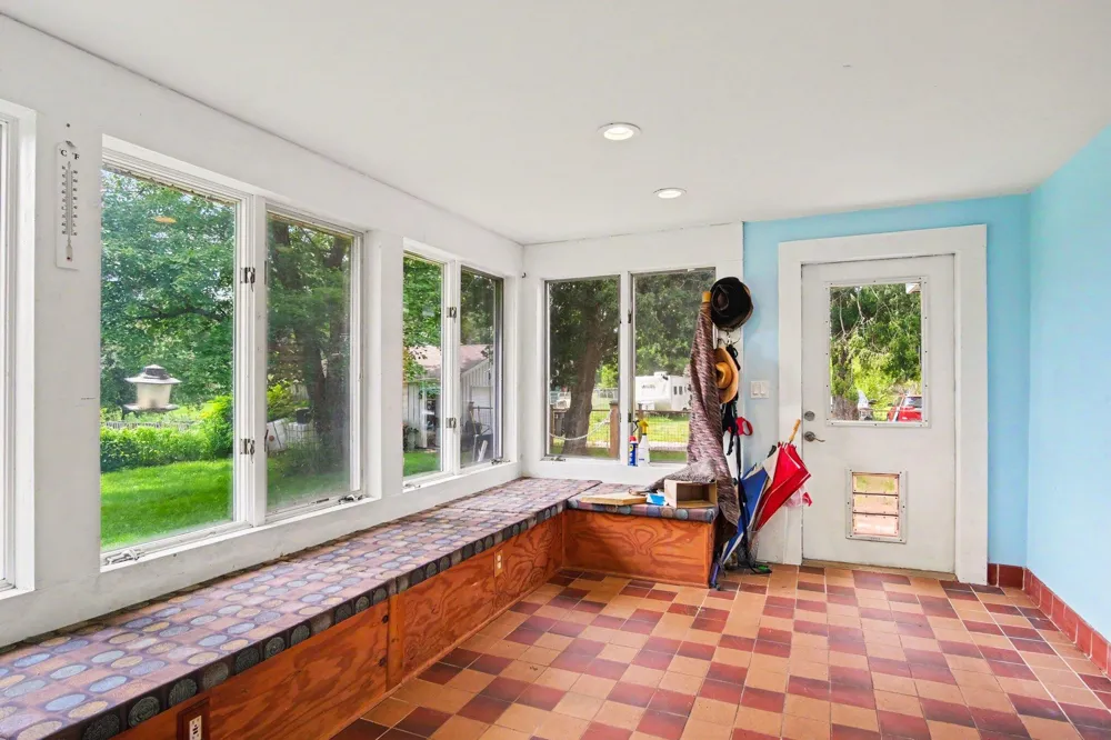 11539 Apple Avenue Moorland Township, MI 49451