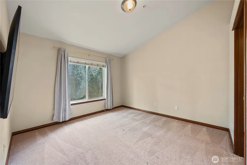 14611 50th Avenue NE #M201 Marysville, WA 98271