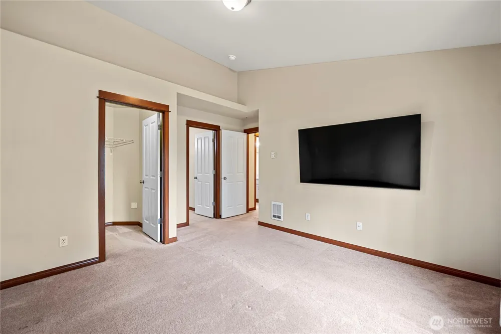 14611 50th Avenue NE #M201 Marysville, WA 98271