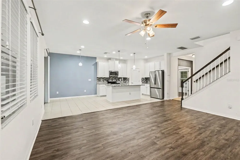 12112 LEDBURY COMMONS DRIVE Gibsonton, FL 33534