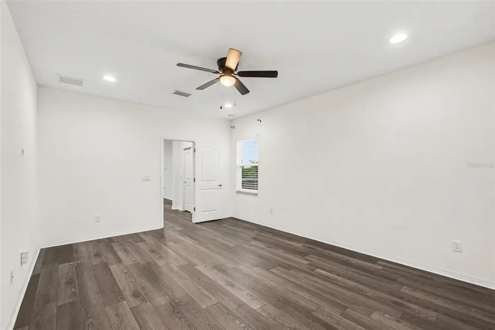 12112 LEDBURY COMMONS DRIVE Gibsonton, FL 33534