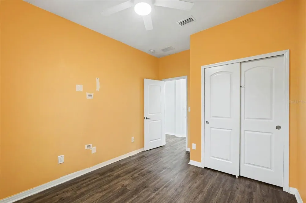 12112 LEDBURY COMMONS DRIVE Gibsonton, FL 33534