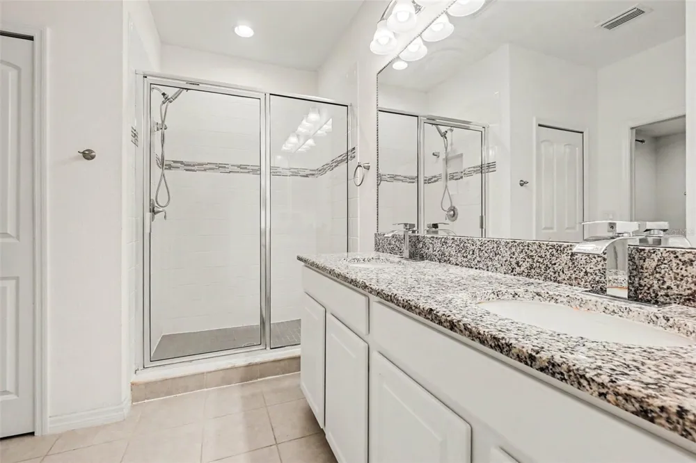 12112 LEDBURY COMMONS DRIVE Gibsonton, FL 33534