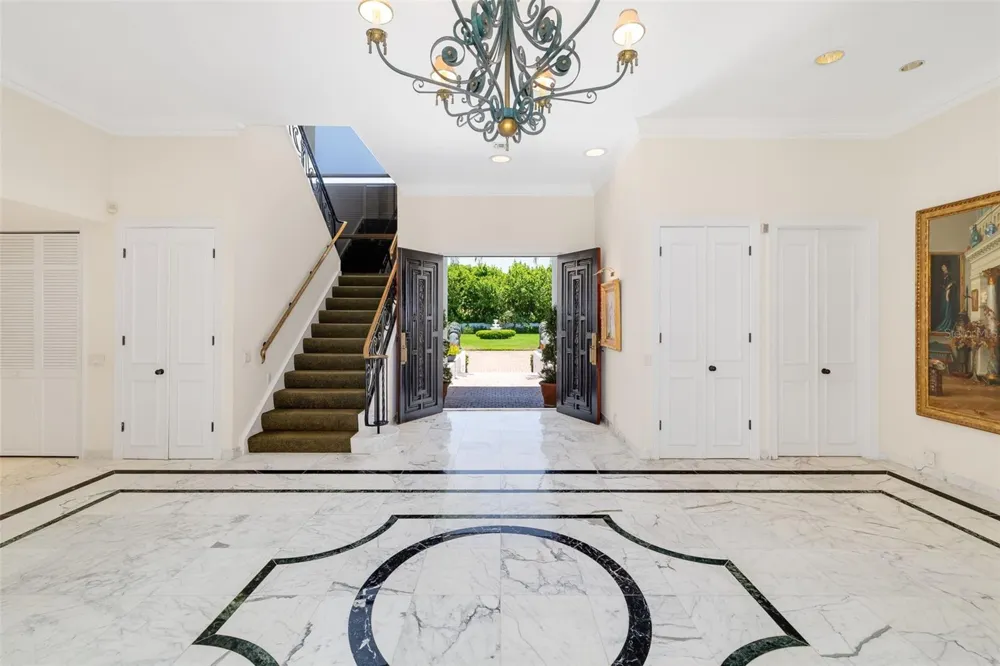 1157 WESTWAY DRIVE Sarasota, FL 34236