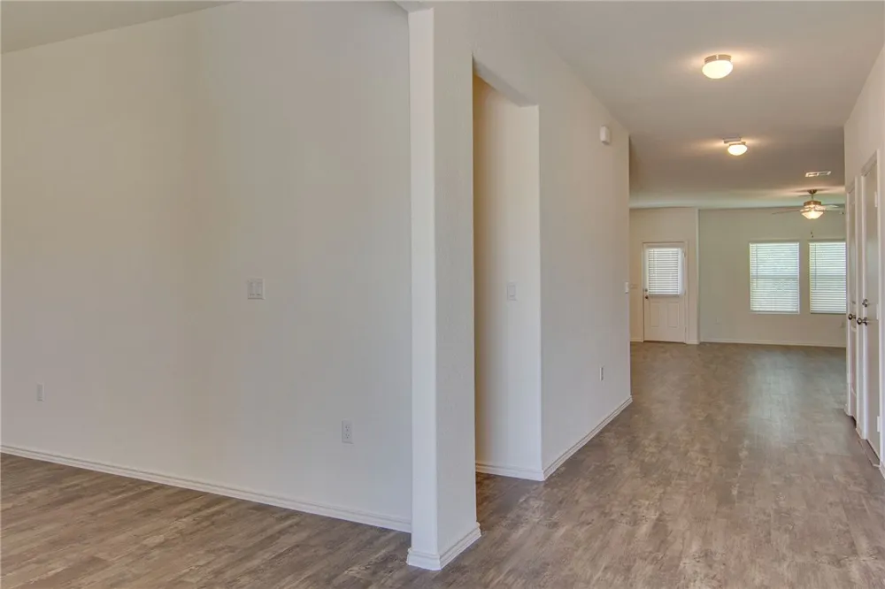 6721 Hartlage Street Austin, TX 78754