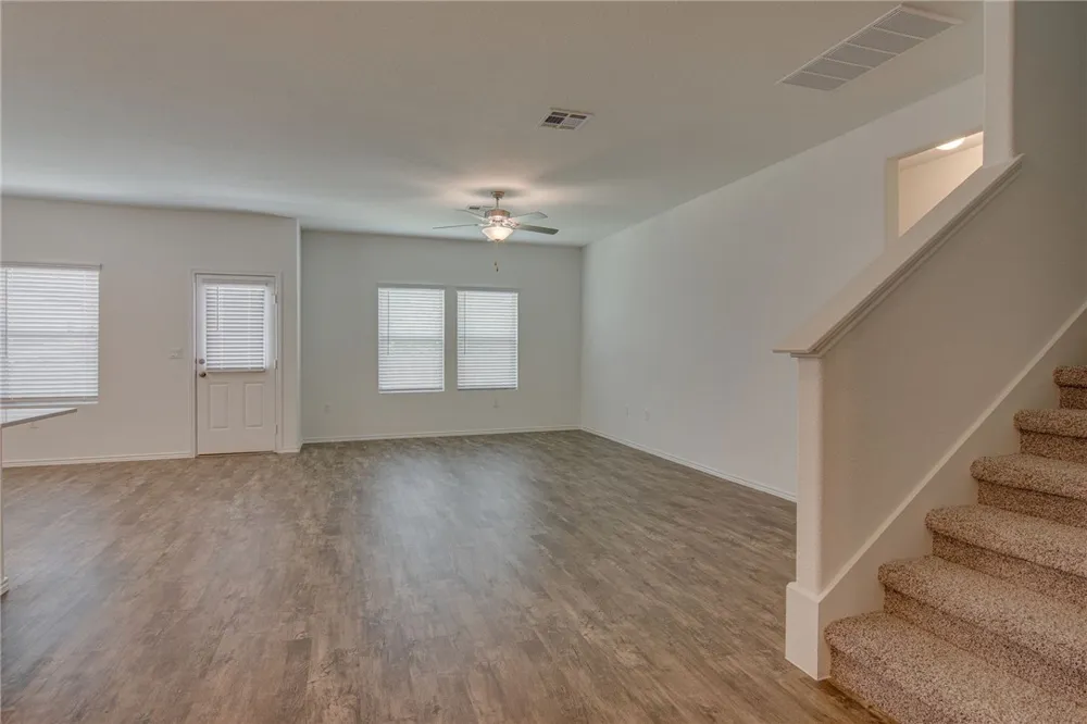 6721 Hartlage Street Austin, TX 78754