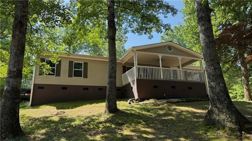7911 Belton Bridge Road Lula, GA 30554