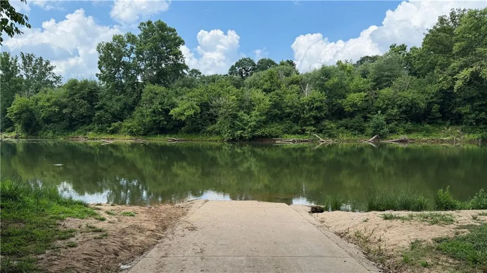 7911 Belton Bridge Road Lula, GA 30554