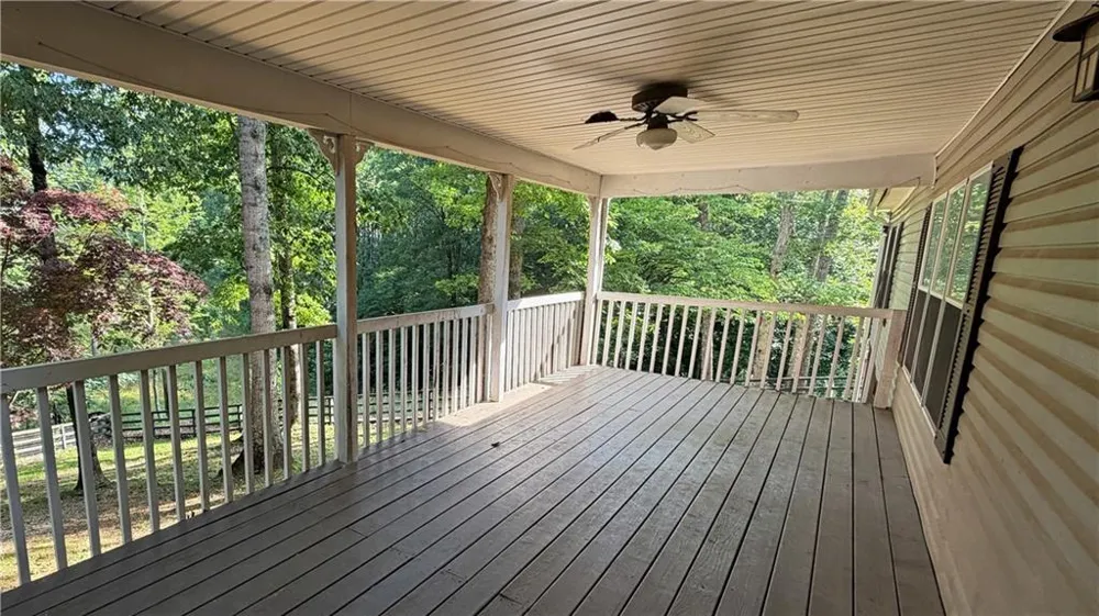 7911 Belton Bridge Road Lula, GA 30554