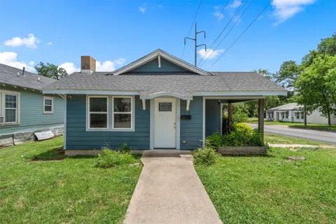 2426 Mckenzie Avenue