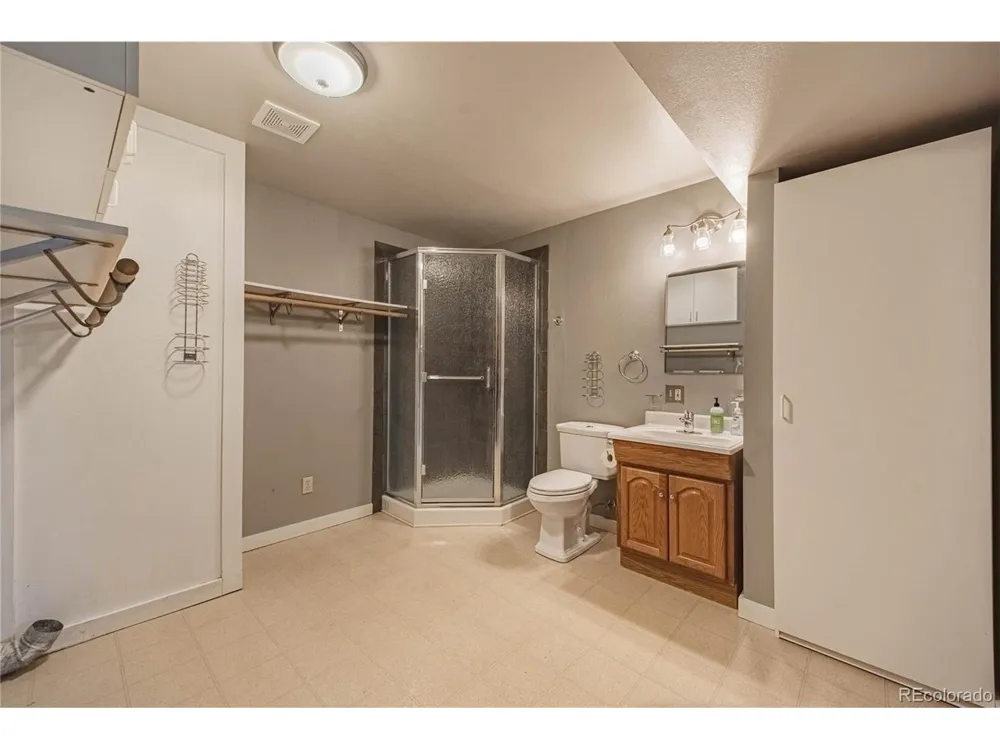 10668 W Highway 24 Green Mountain Falls, CO 80819