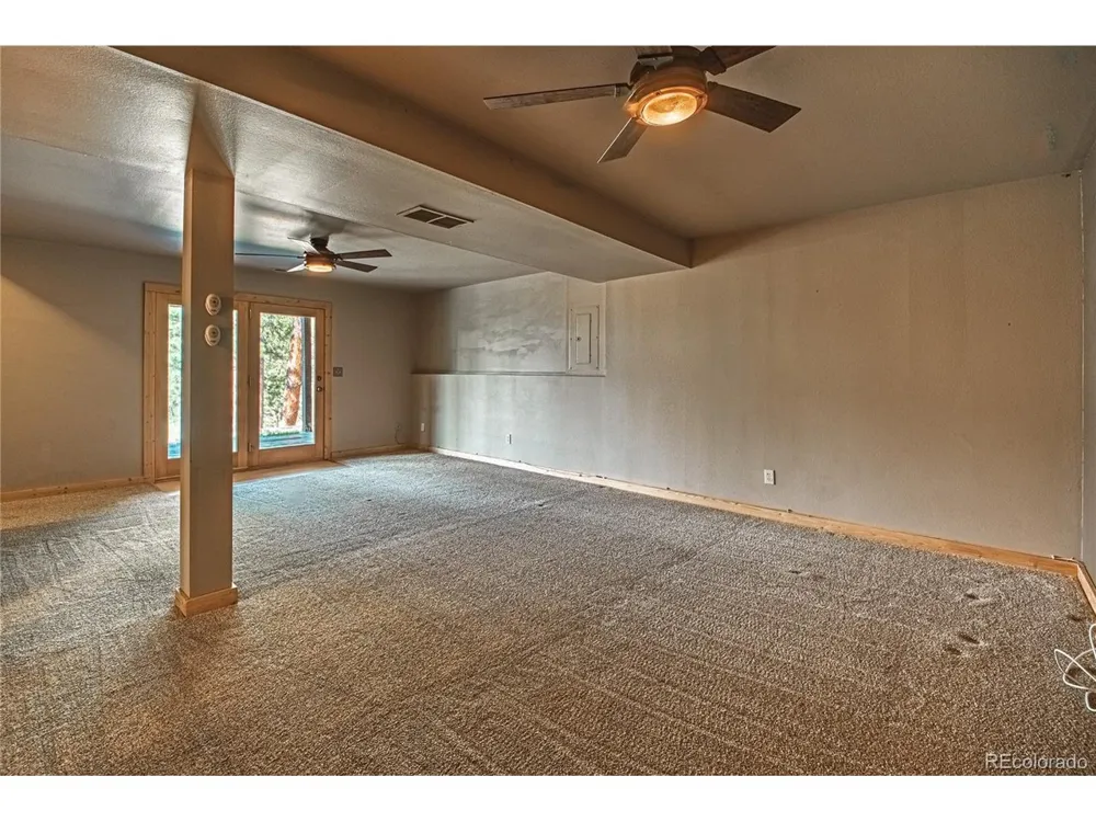 10668 W Highway 24 Green Mountain Falls, CO 80819