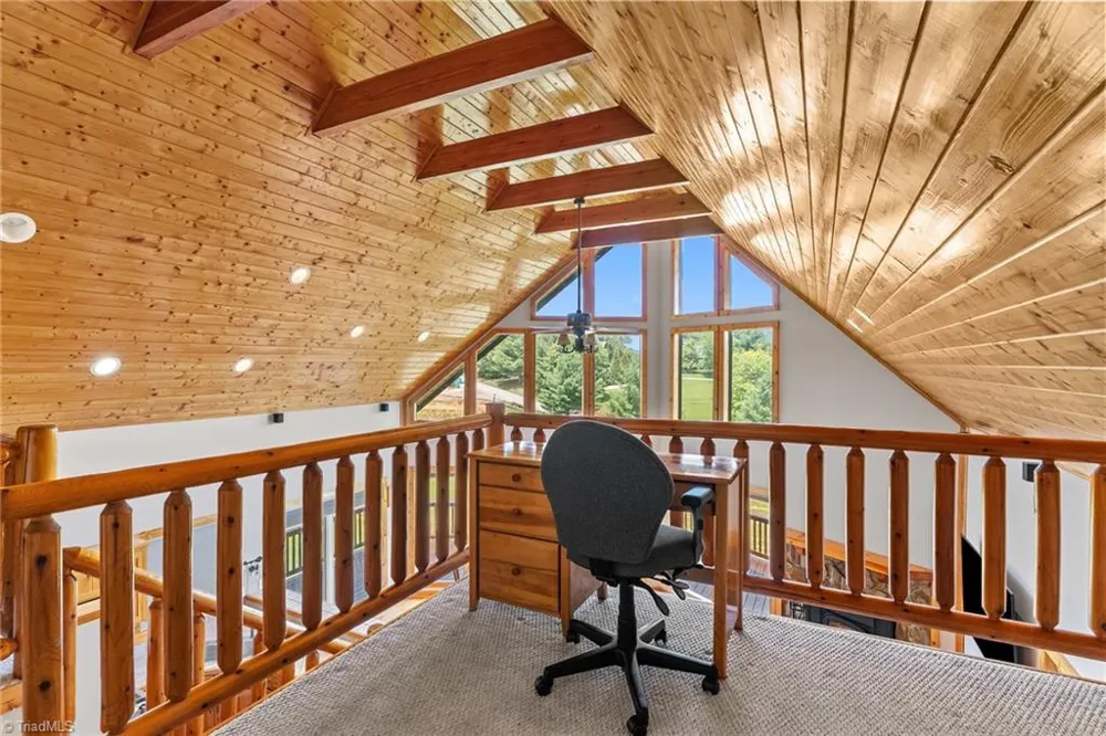 285 Black Bear Ridge Road Sparta, NC 28675
