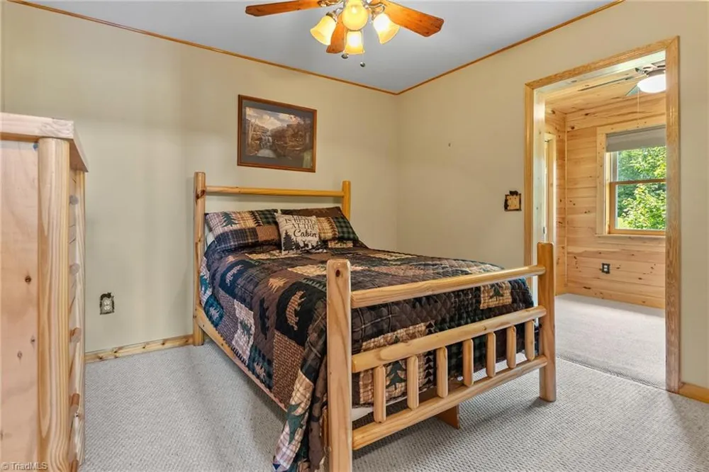 285 Black Bear Ridge Road Sparta, NC 28675