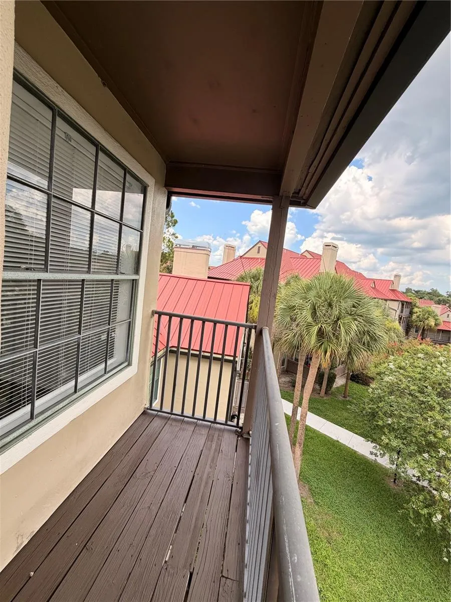 232 AFTON SQUARE #309 Altamonte Springs, FL 32714