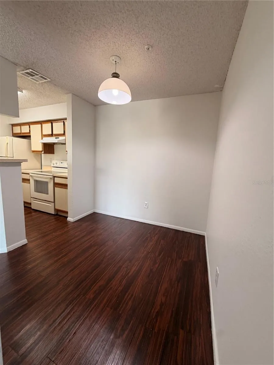 232 AFTON SQUARE #309 Altamonte Springs, FL 32714