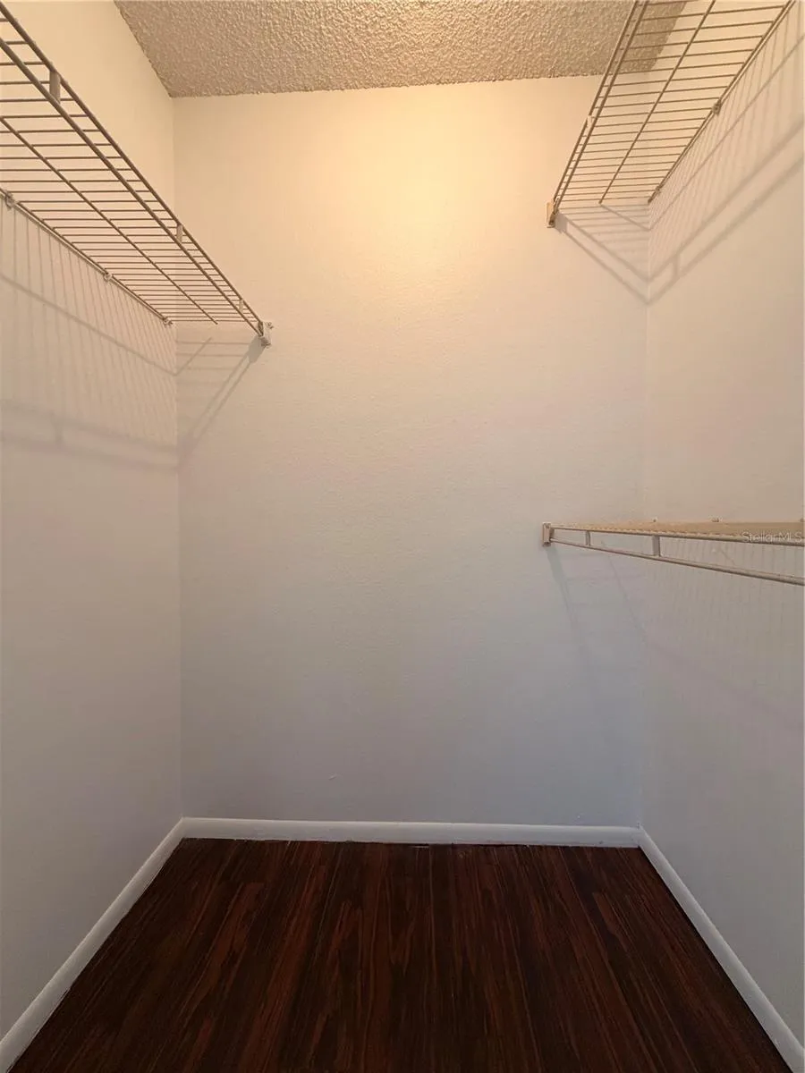232 AFTON SQUARE #309 Altamonte Springs, FL 32714