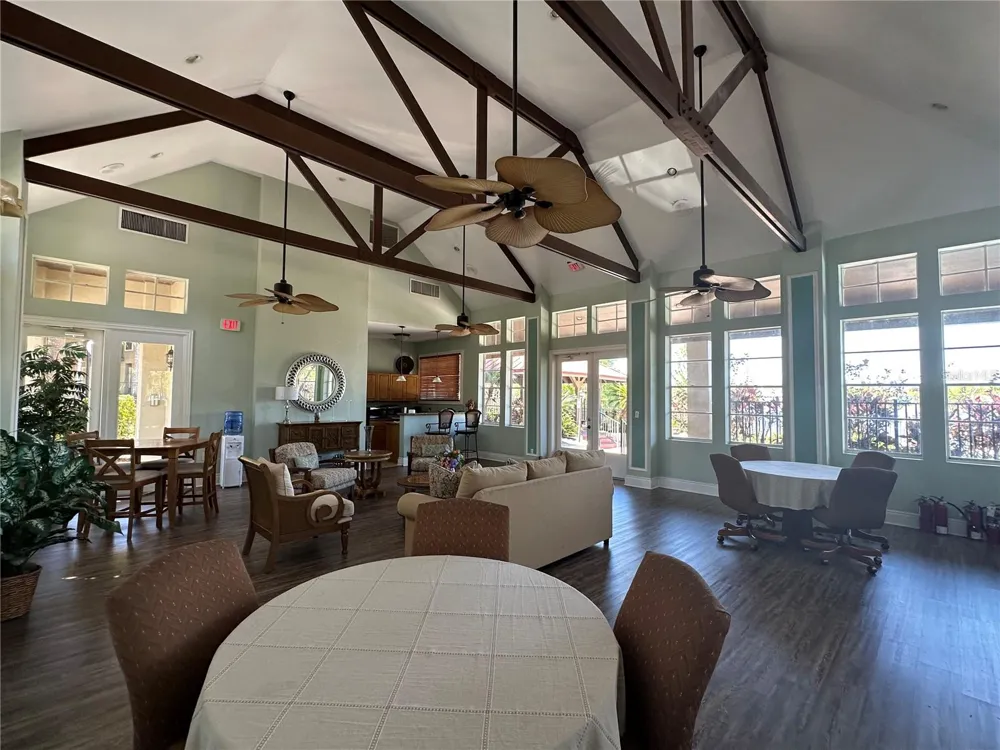 232 AFTON SQUARE #309 Altamonte Springs, FL 32714