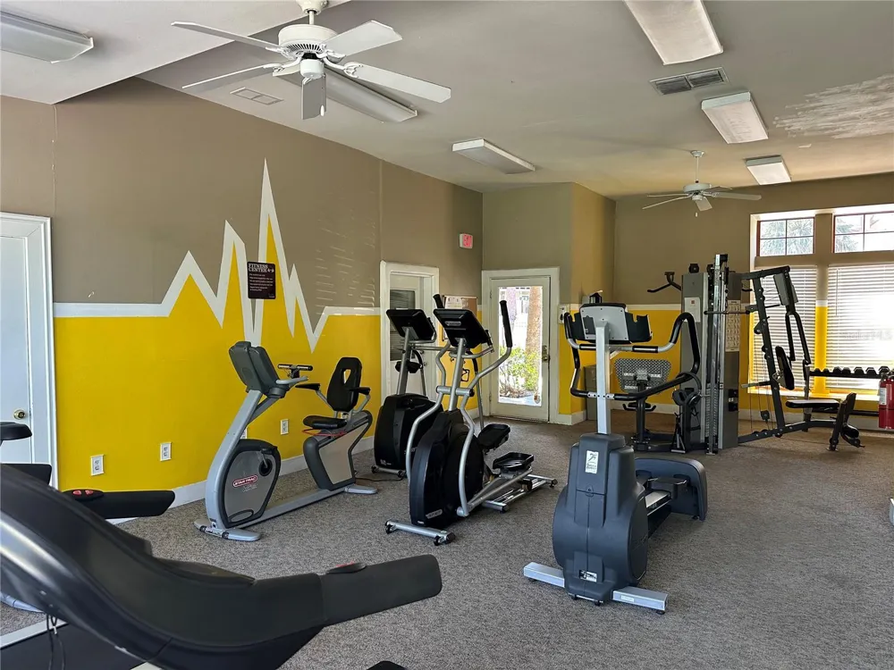 232 AFTON SQUARE #309 Altamonte Springs, FL 32714
