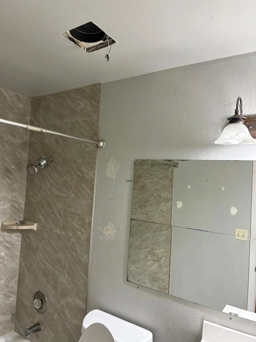 4361 SHADOW CREST PLACE #32-3 Orlando, FL 32811